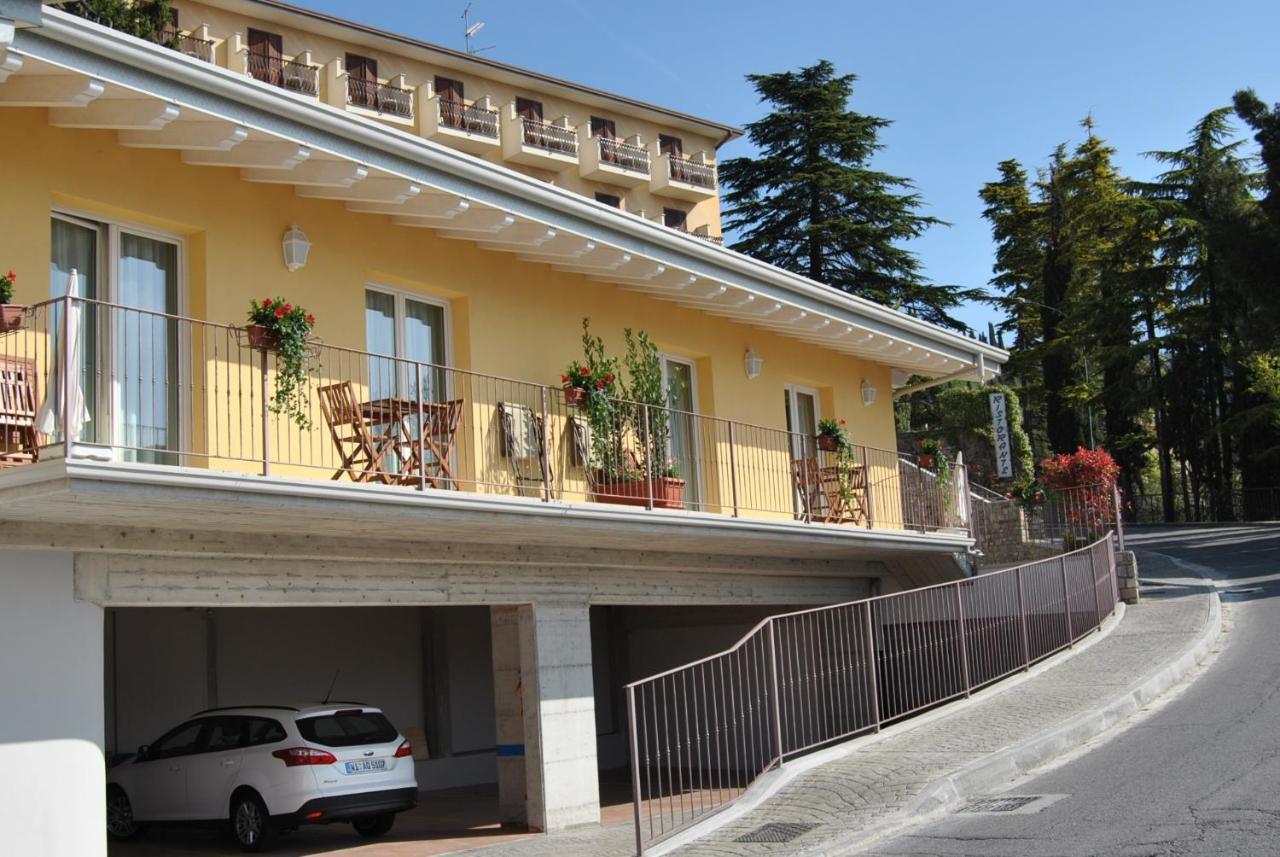 Appartamenti San Pietro - Hotel Gallo Tignale Exterior photo